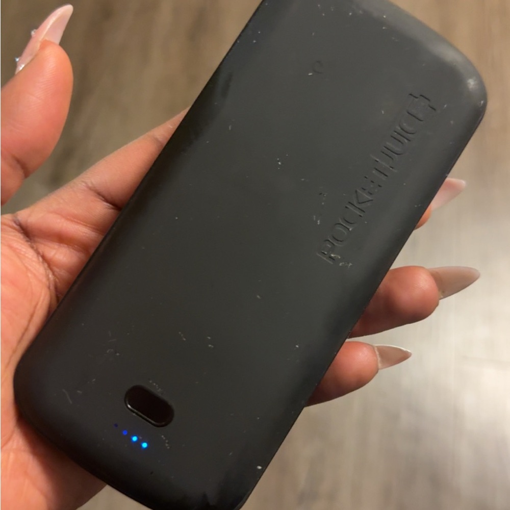 Tzumi Black Portable Charger